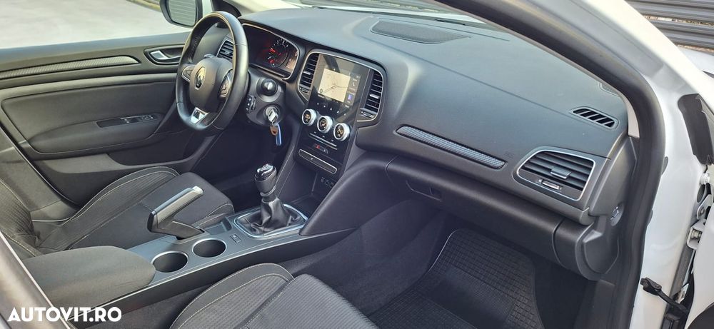 Renault Megane Blue dCi 116 Life - 18