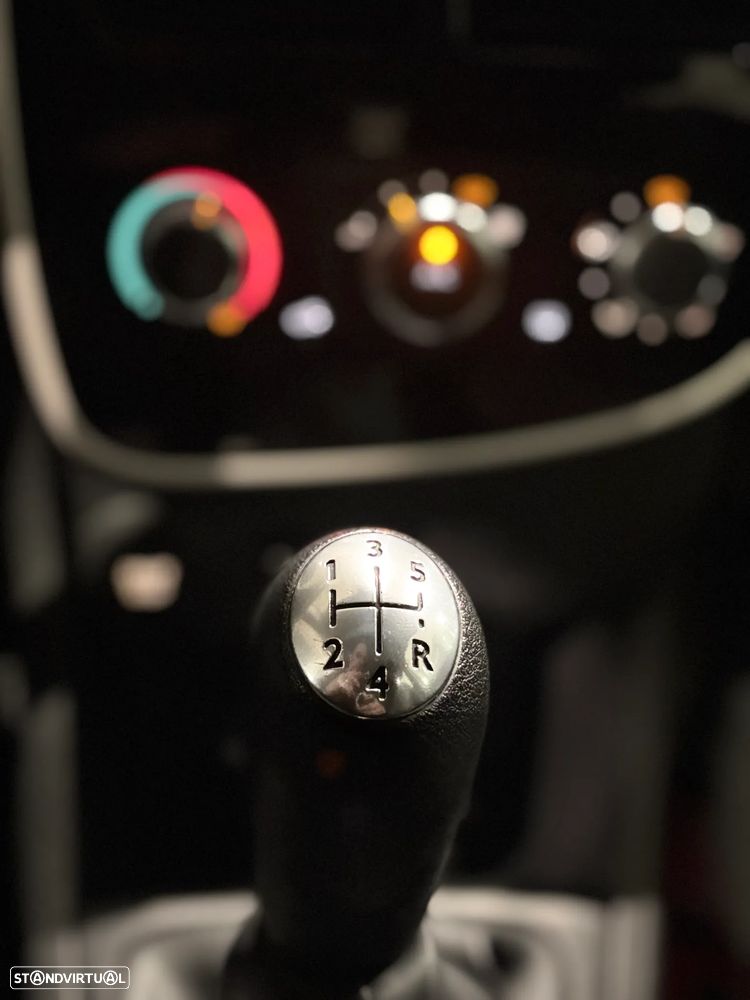 Renault Clio 0.9 TCe Zen - 10