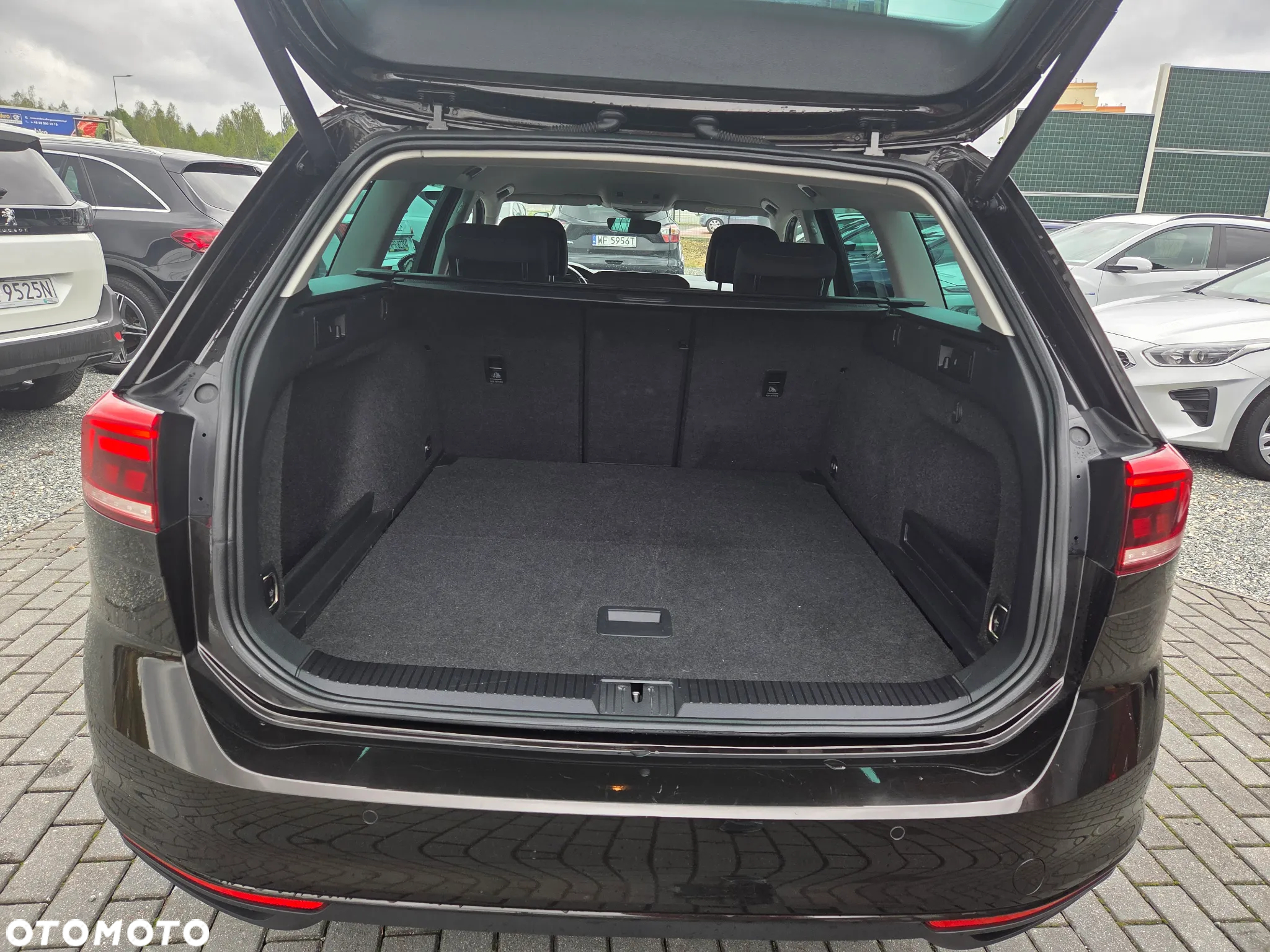 Volkswagen Passat 1.5 TSI EVO Business DSG - 17
