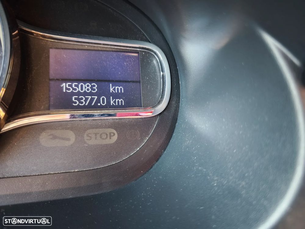 Renault Fluence 1.5 dCi Exclusive - 2