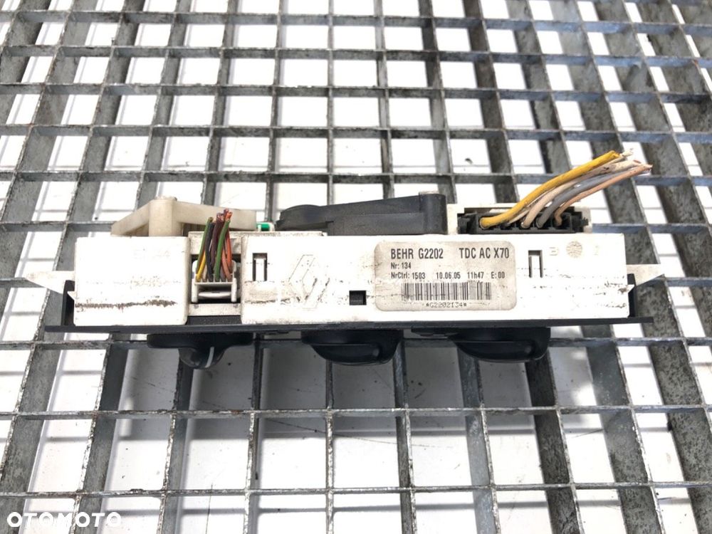 PANEL STEROWANIA NAWIEWU  OPEL MOVANO A Autobus (X70) 1998 - 2022 2.5 DTI (JD) 84 kW [115 KM] olej - 4