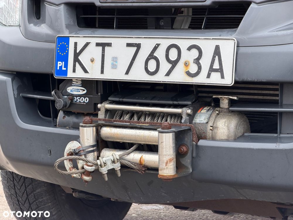 Isuzu D-Max 2.5 DC L - 9