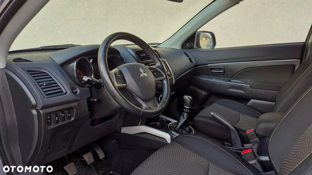 Mitsubishi ASX 1.8 DID Invite 4WD AS&G - 5