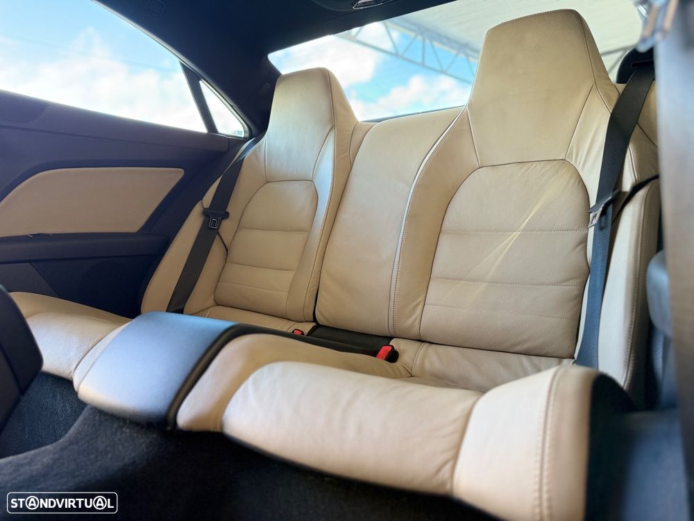 Mercedes-Benz E 250 CDi Avantgarde BlueEfficiency Auto - 45