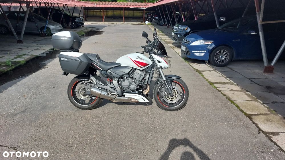 Honda Hornet - 4