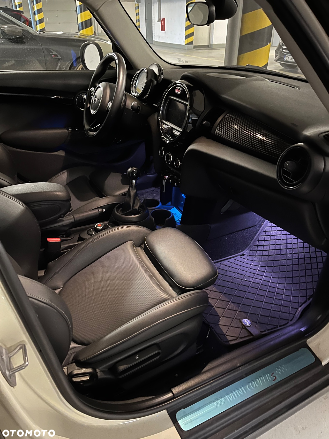 MINI Cooper S Standard - 5