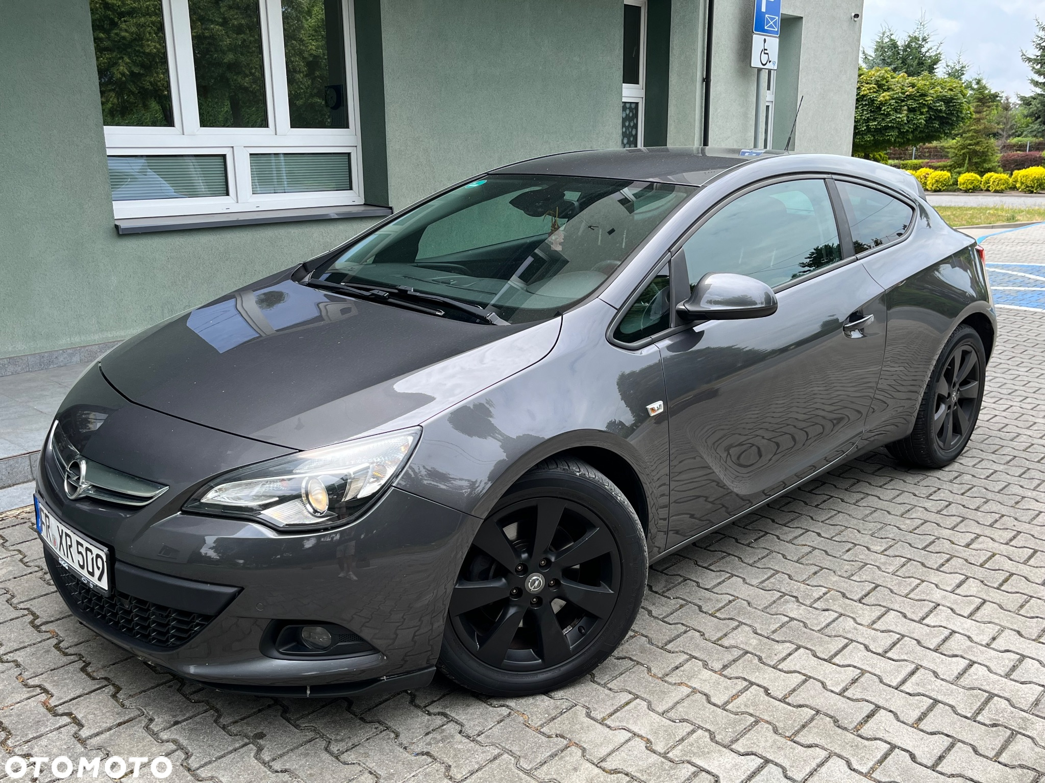 Opel Astra GTC 1.4 Turbo - 9