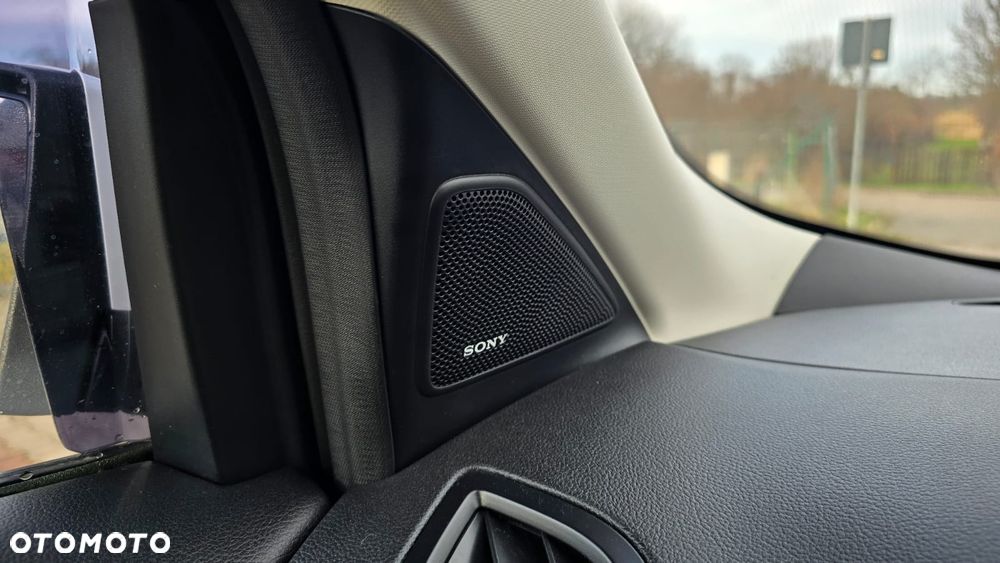 Ford Kuga 1.5 EcoBoost FWD Titanium ASS GPF - 11