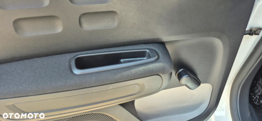 Citroën C3 1.2 PureTech Max - 23