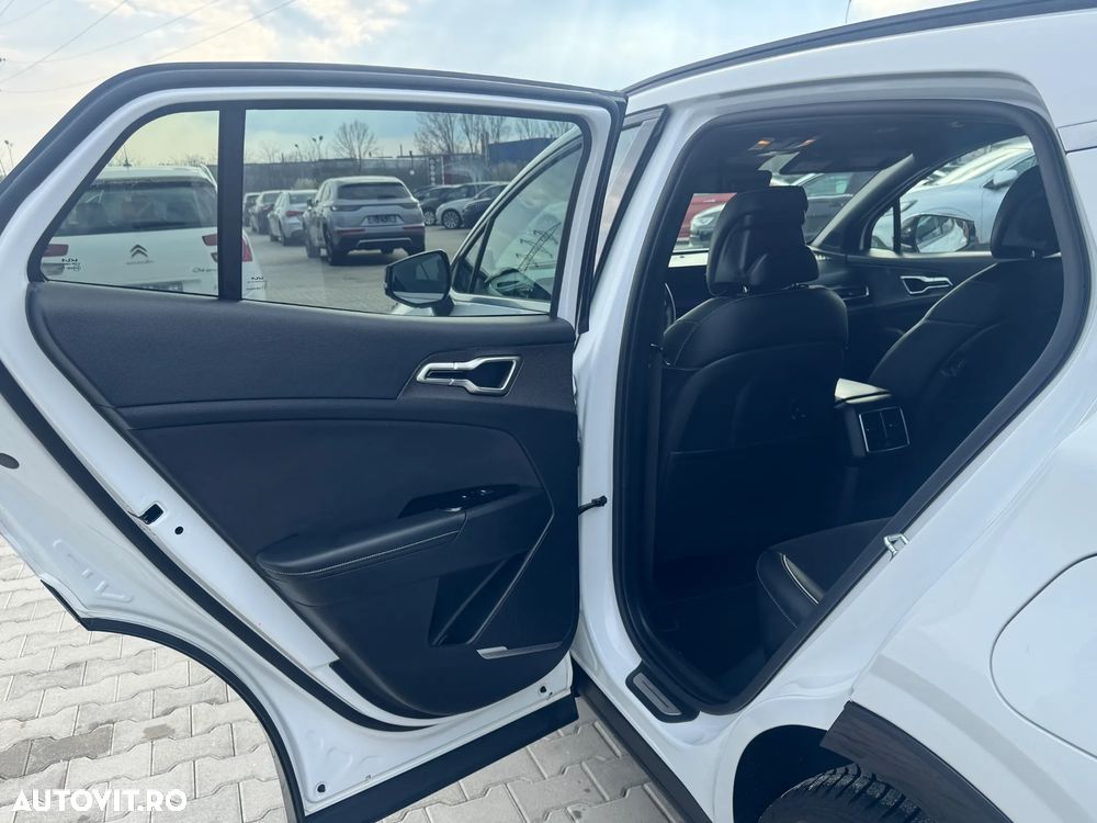 Kia Sportage 1.6 DSL 7DCT HP 4x2 GT Line - 18