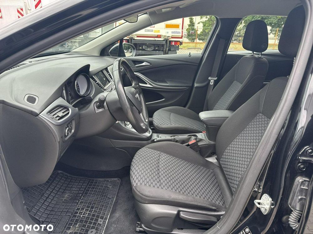 Opel Astra V 1.4 T Edition S&S - 11