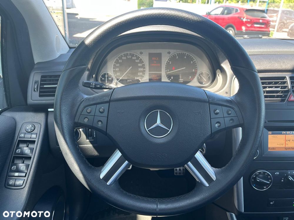 Mercedes-Benz Klasa B 170 Special Edition - 12