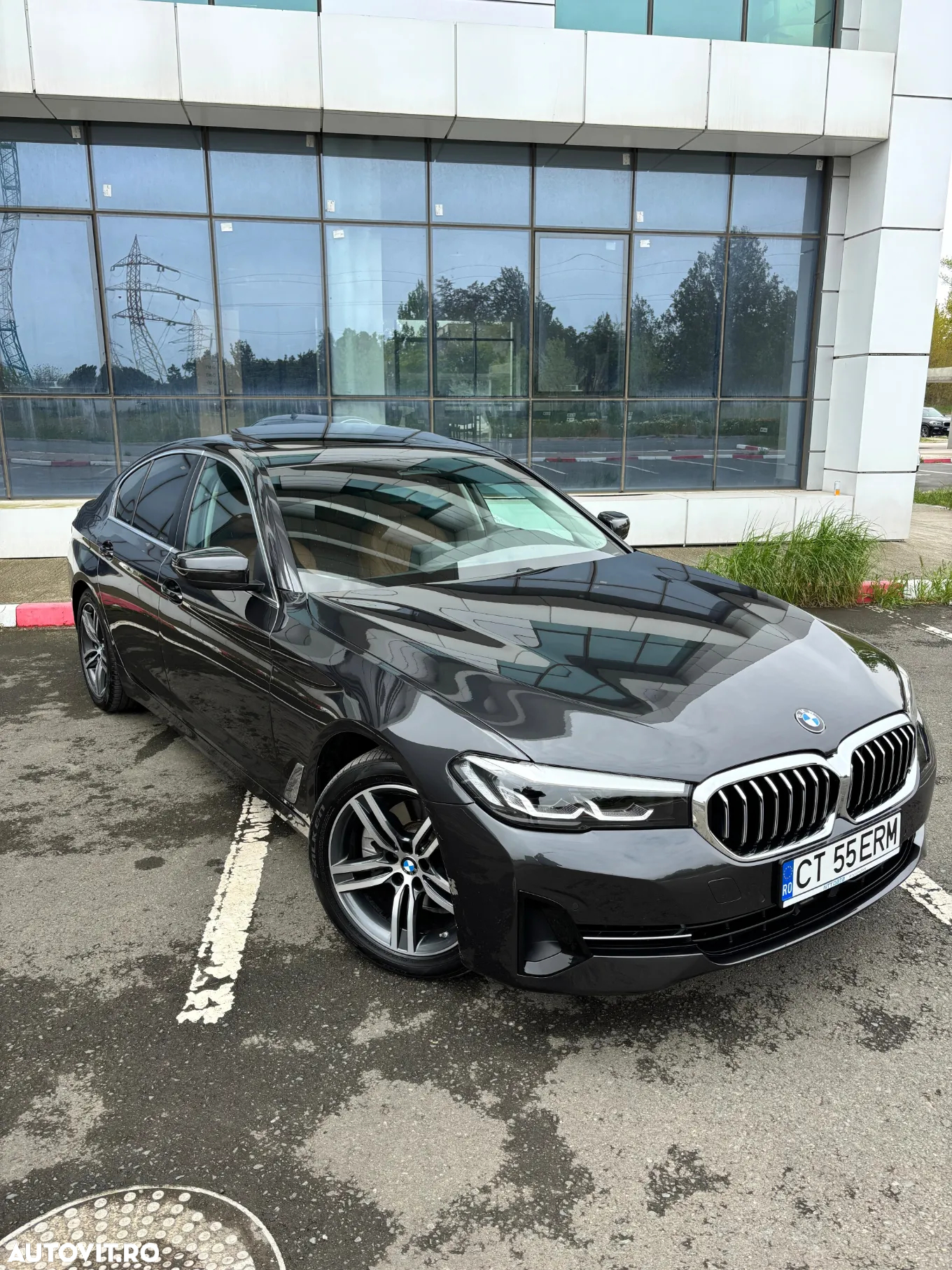 BMW Seria 5 520d AT MHEV - 2