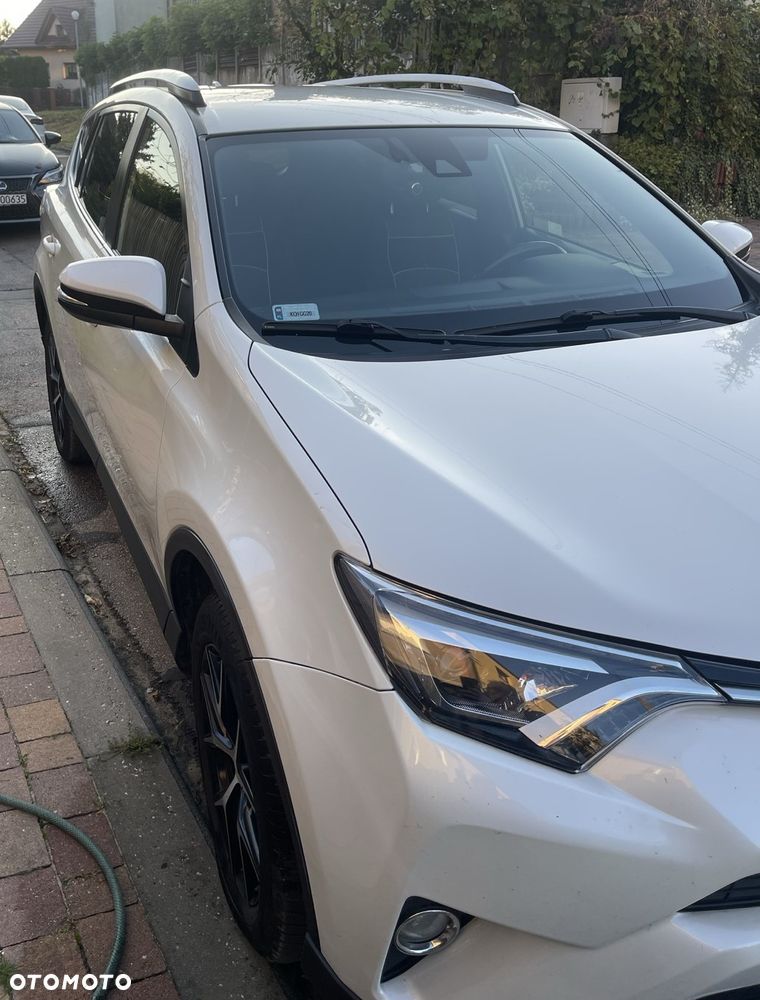 Toyota RAV4 2.0 D-4D Style 4x2 - 2
