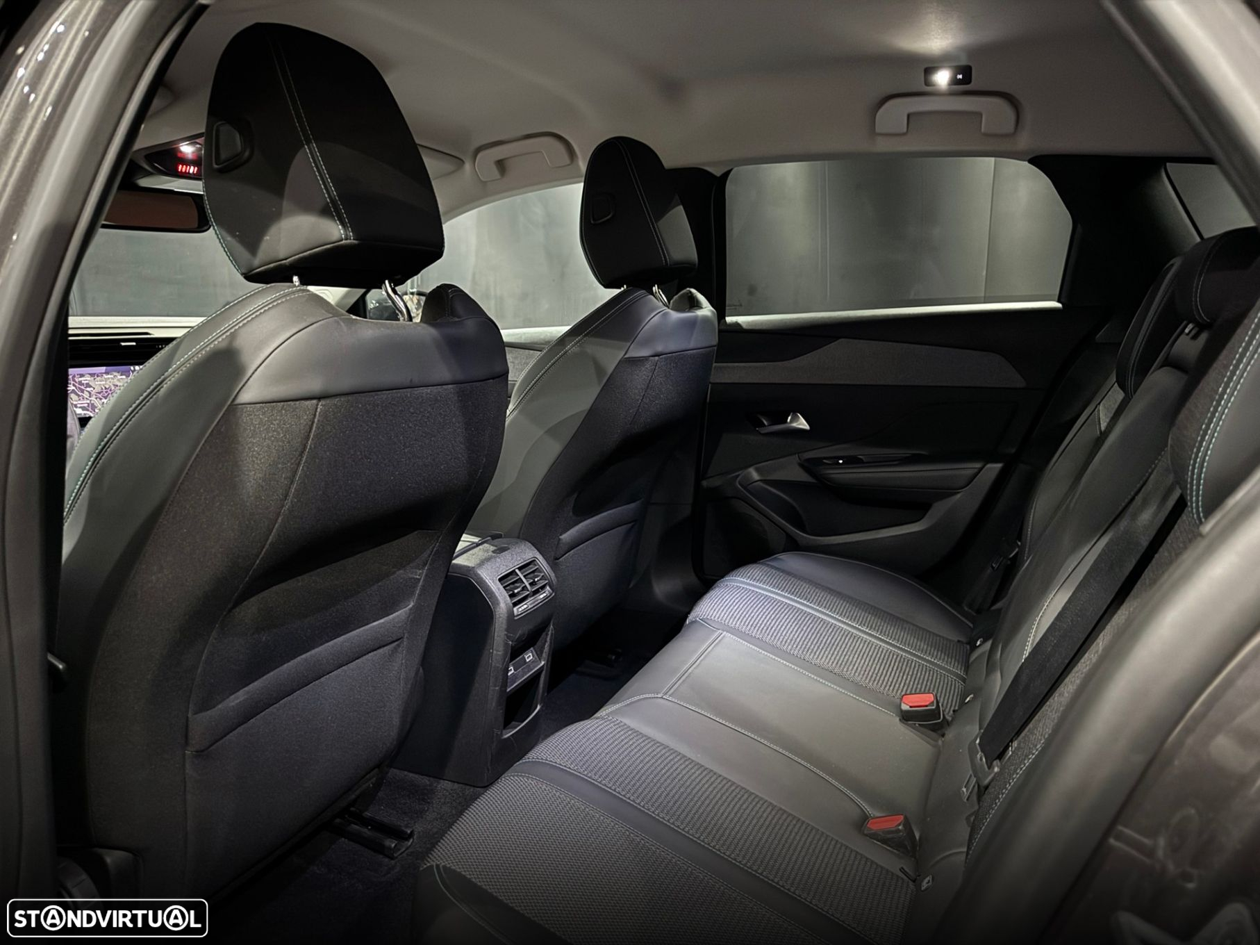 Peugeot 308 SW 1.5 BlueHDi Allure Pack EAT8 - 30