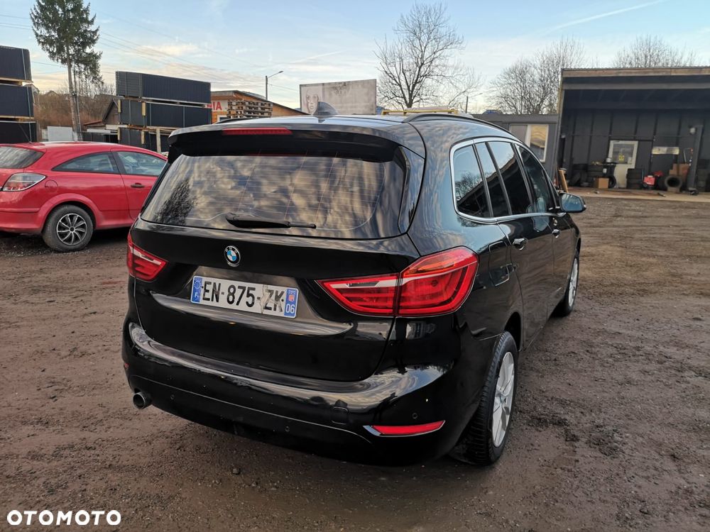 BMW Seria 2 218d Sport Line - 17