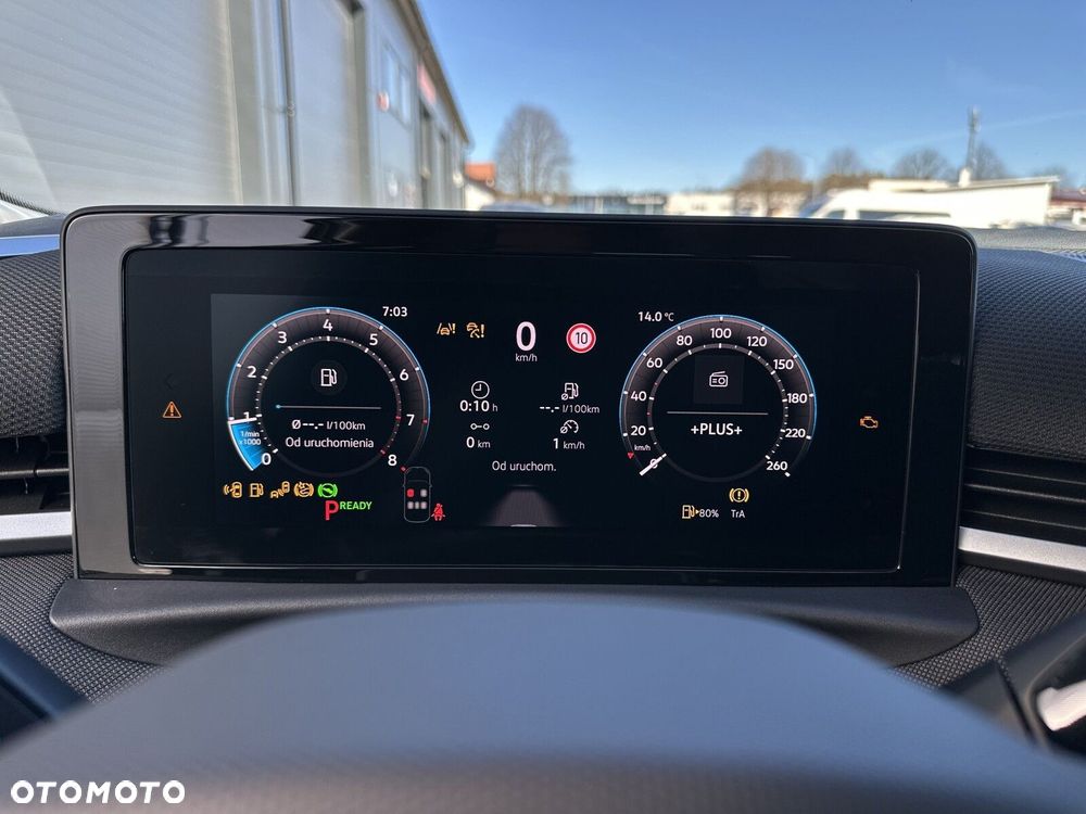 Volkswagen T-Roc - 14