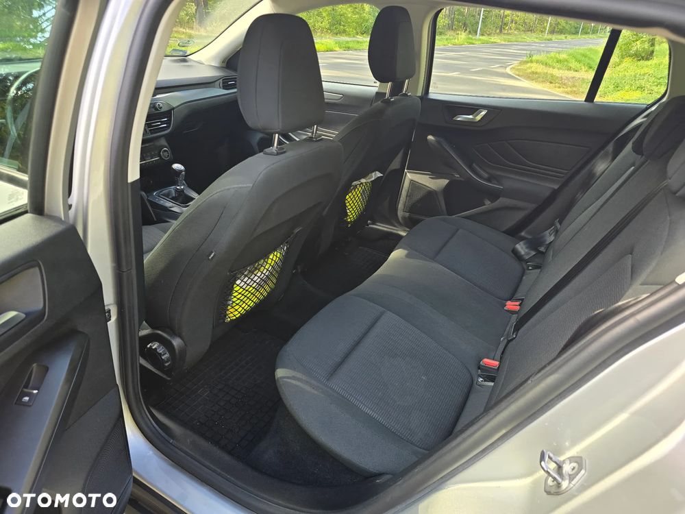 Ford Focus 1.5 TDCi Trend - 25
