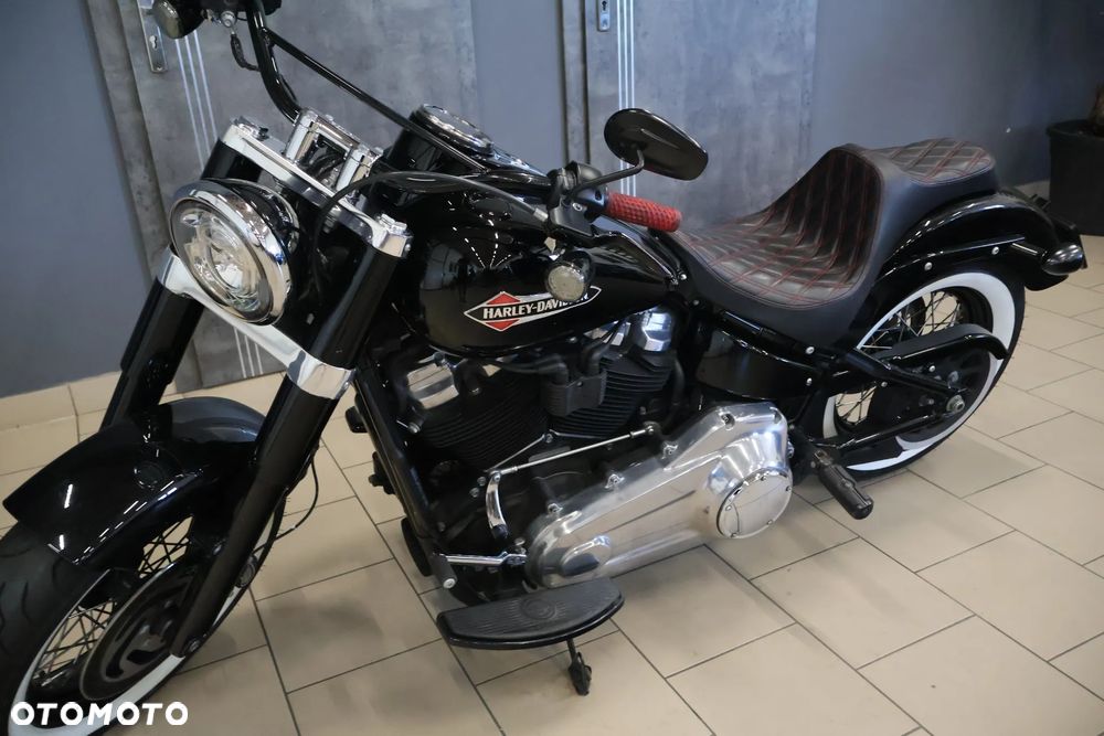 Harley-Davidson Softail Slim - 18