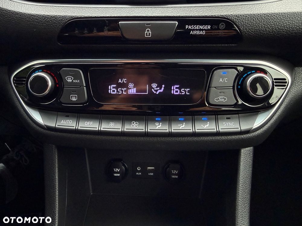 Hyundai i30 1.4 T-GDI GPF Premium - 24