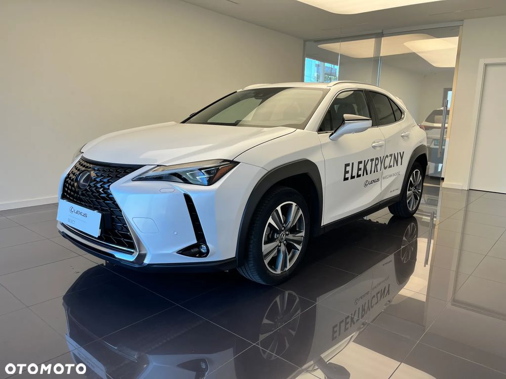 Lexus UX - 1