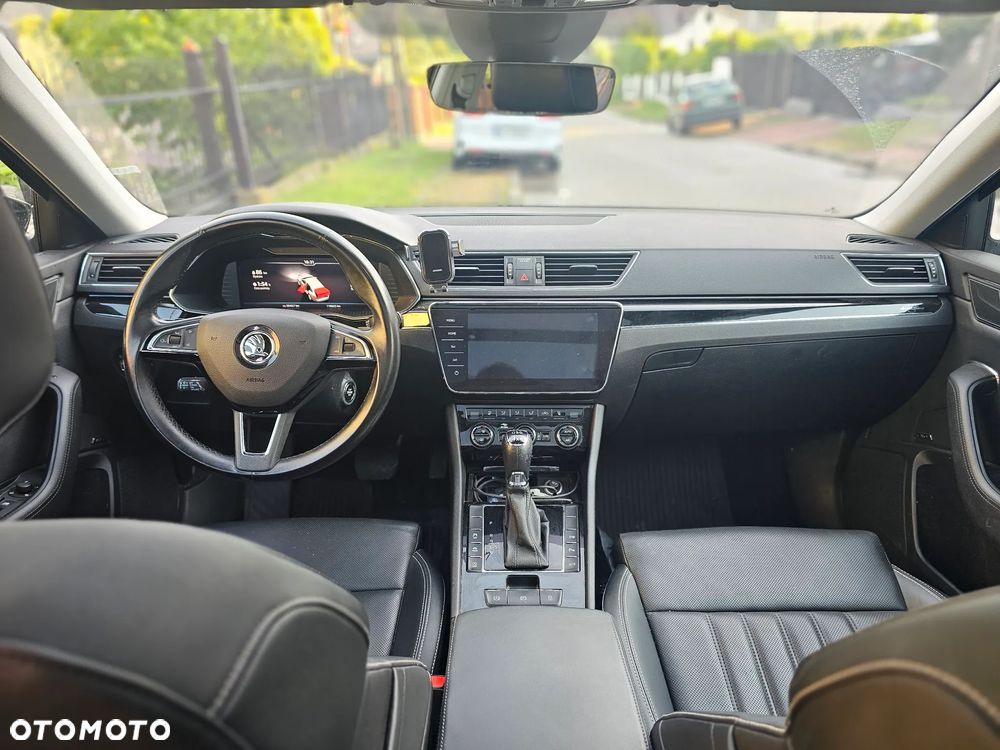 Skoda Superb 2.0 TDI SCR 4x4 L&K DSG - 20