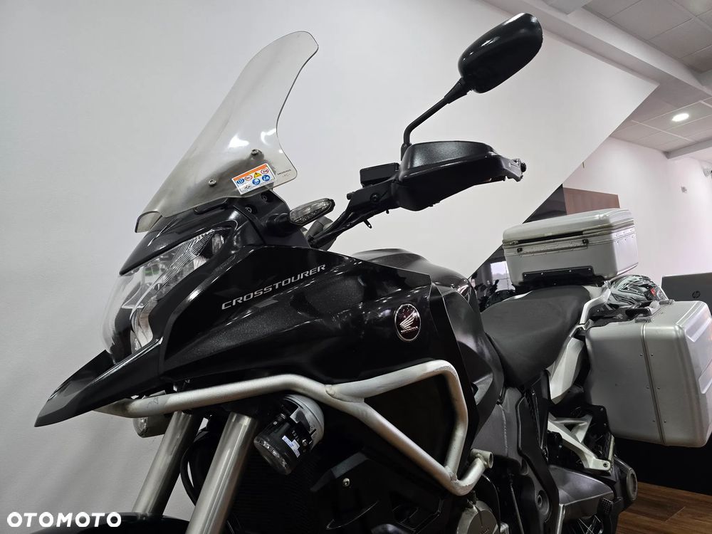 Honda VFR - 18