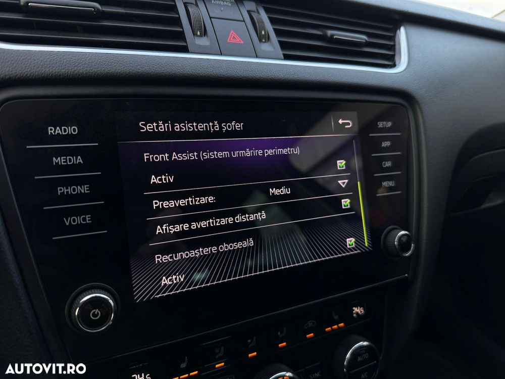 Skoda Octavia 2.0 TDI 4x4 DSG Ambition - 25