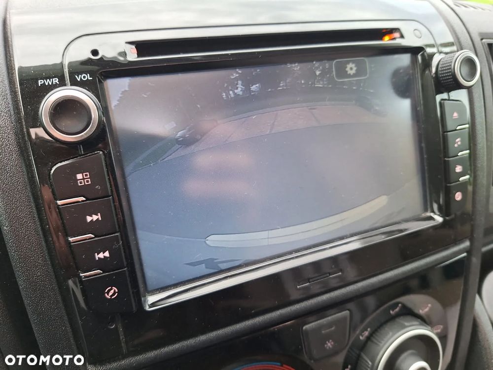 KNAUS Sky Ti 650 MEG - 38