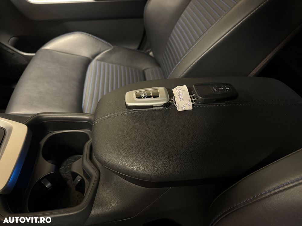 Toyota RAV4 2.5 4x4 Hybrid Black Edition - 27