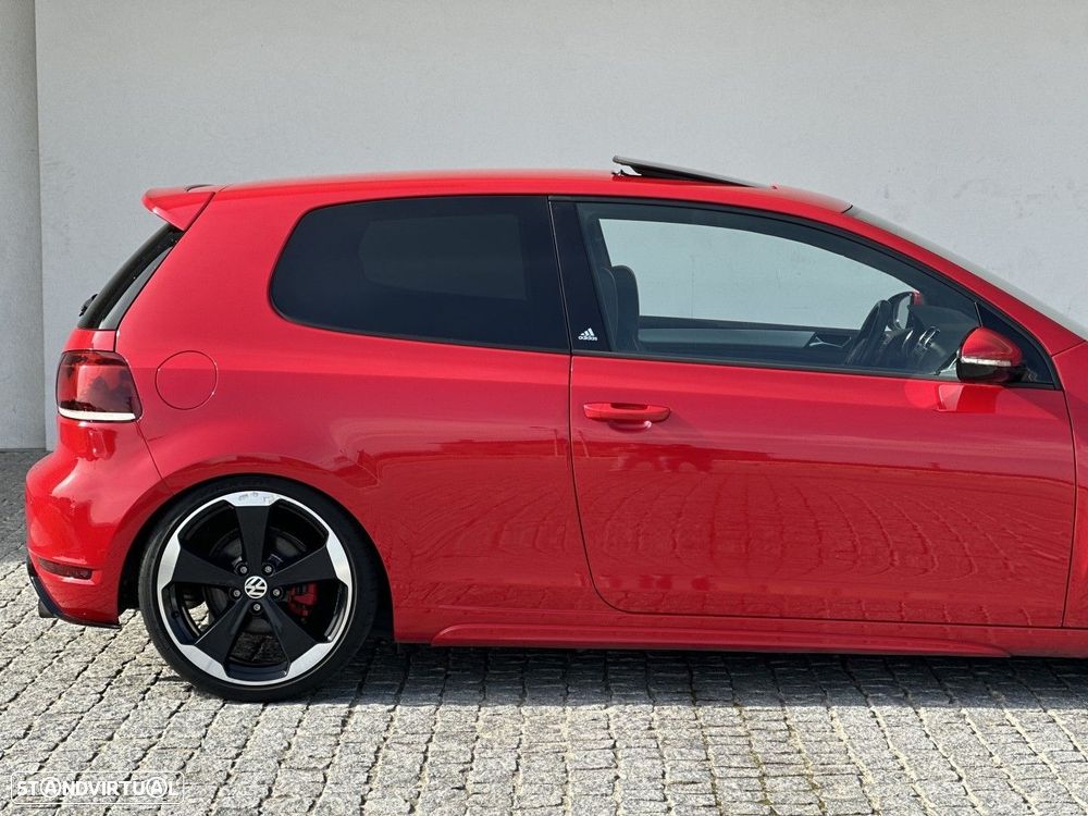 VW Golf 2.0 GTI DSG adidas - 12