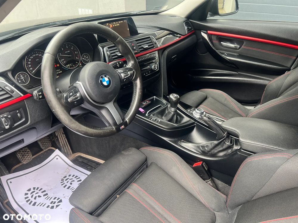 BMW Seria 3 320d Sport Line - 9