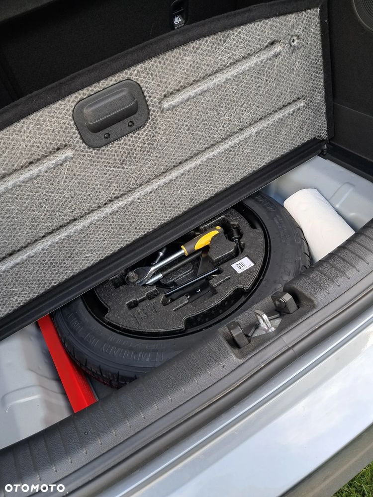 Kia Ceed 1.5 T-GDI GT-Line DCT - 16