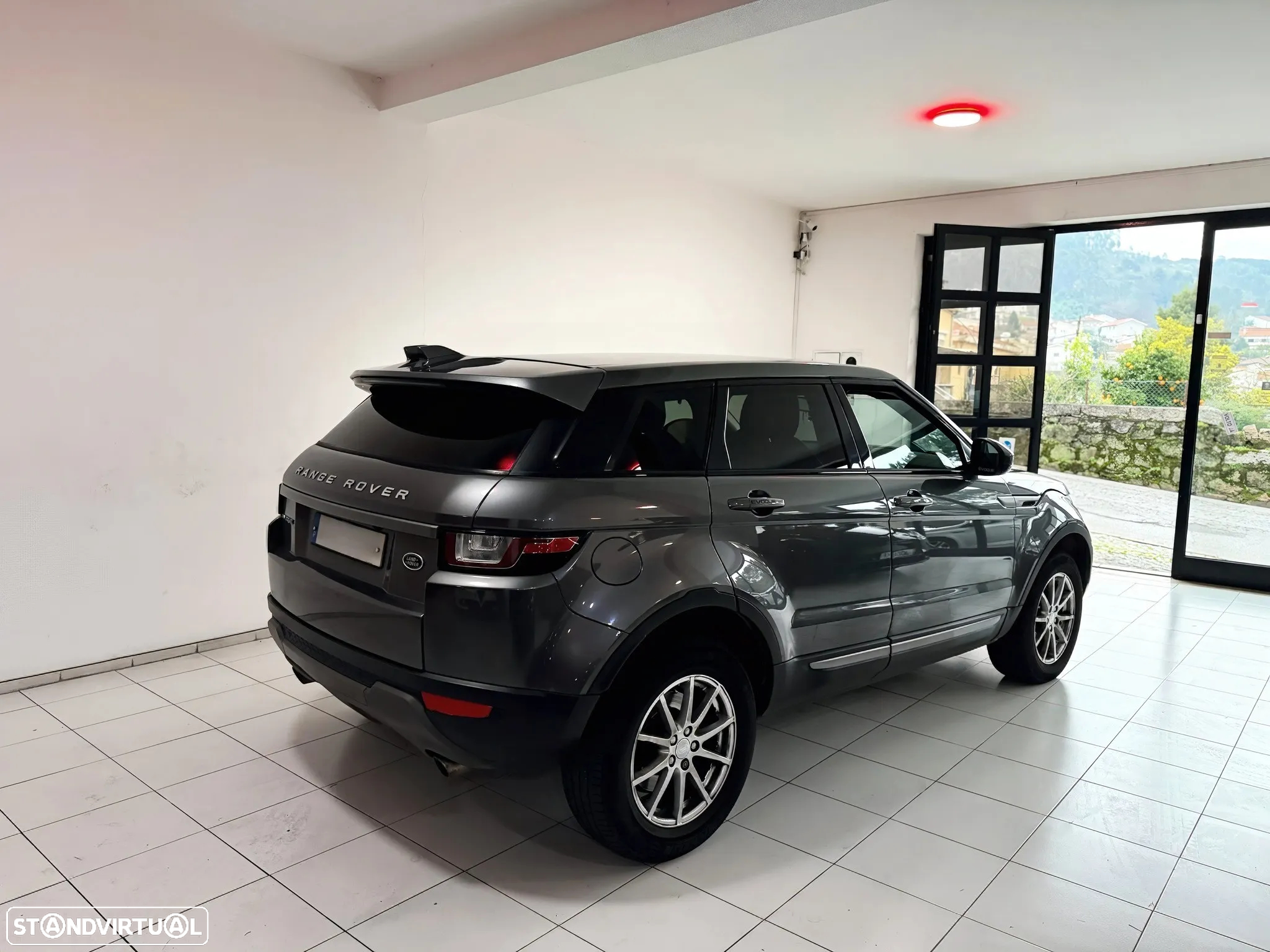 Land Rover Range Rover Evoque 2.0 TD4 Pure - 2