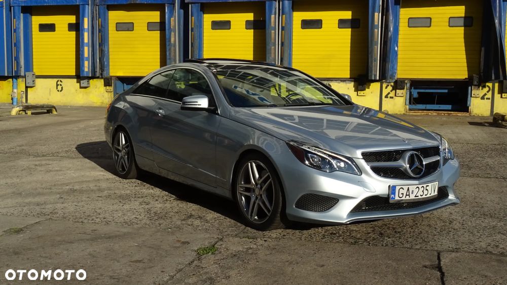 Mercedes-Benz Klasa E 350 4Matic 7G-TRONIC - 33