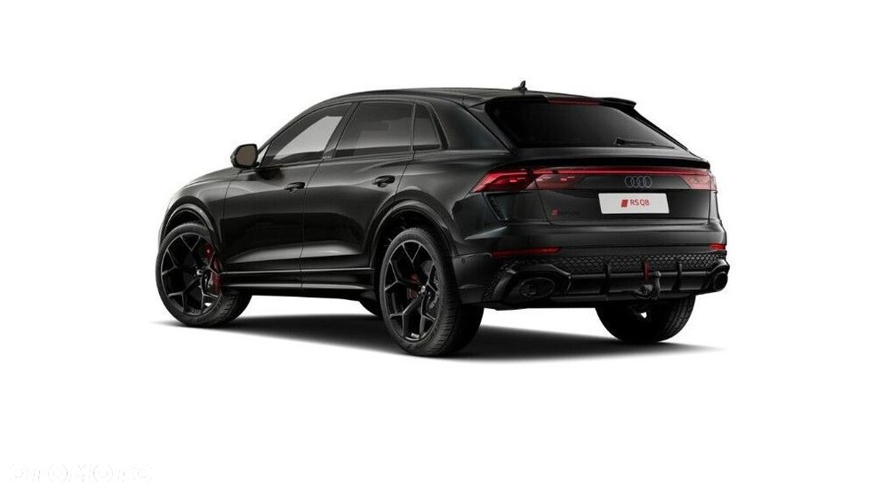 Audi RS Q8 - 2