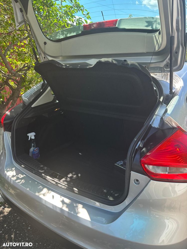 Ford Focus 1.0 EcoBoost Trend - 4