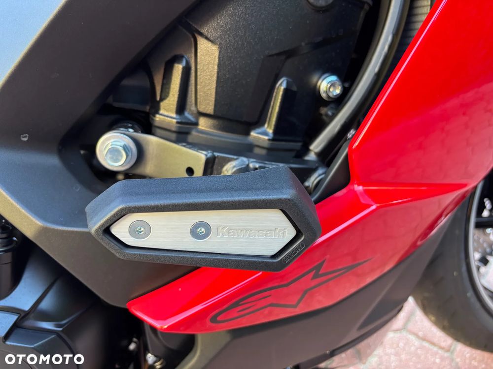 Kawasaki Ninja 1000 SX - 11