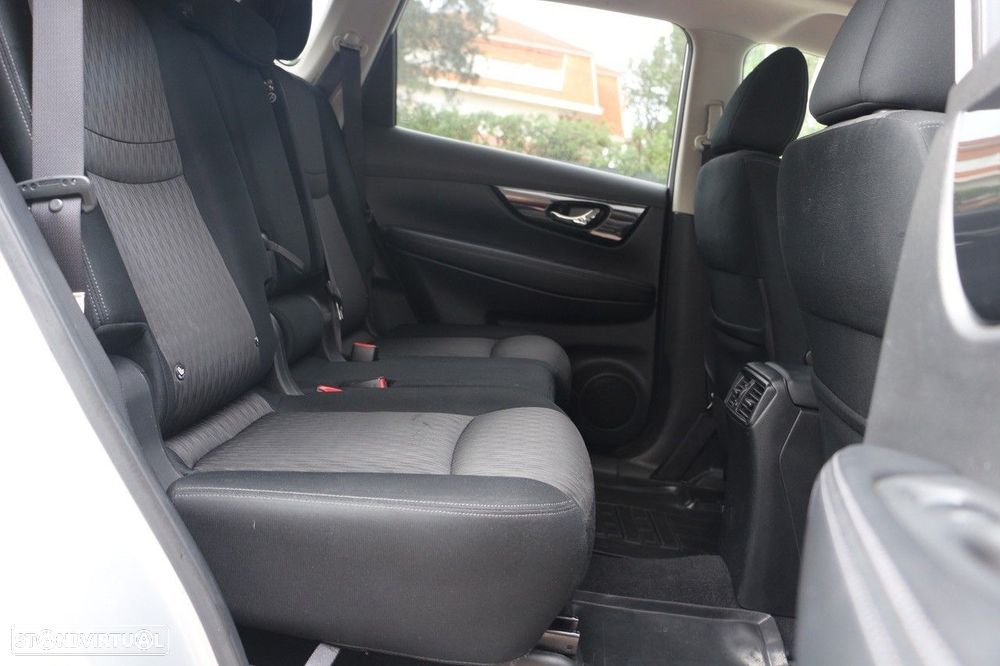 Nissan X-Trail 1.3 DIG-T Tekna 7L DCT - 21