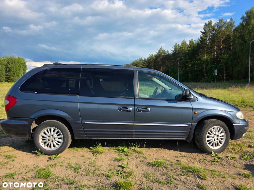 Chrysler Grand Voyager 2.5L CRD LX - 4