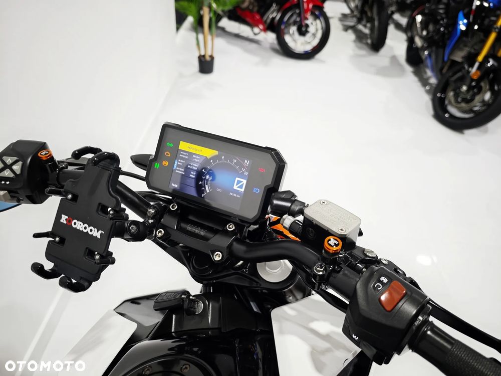 KTM Duke - 5