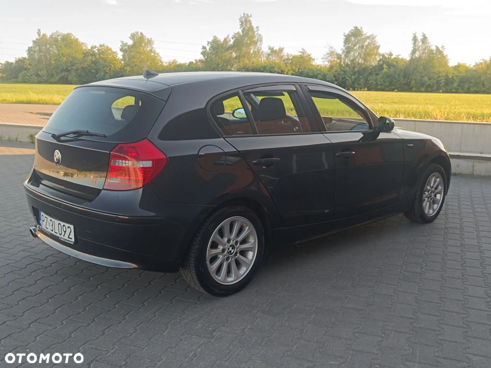 BMW Seria 1 - 21