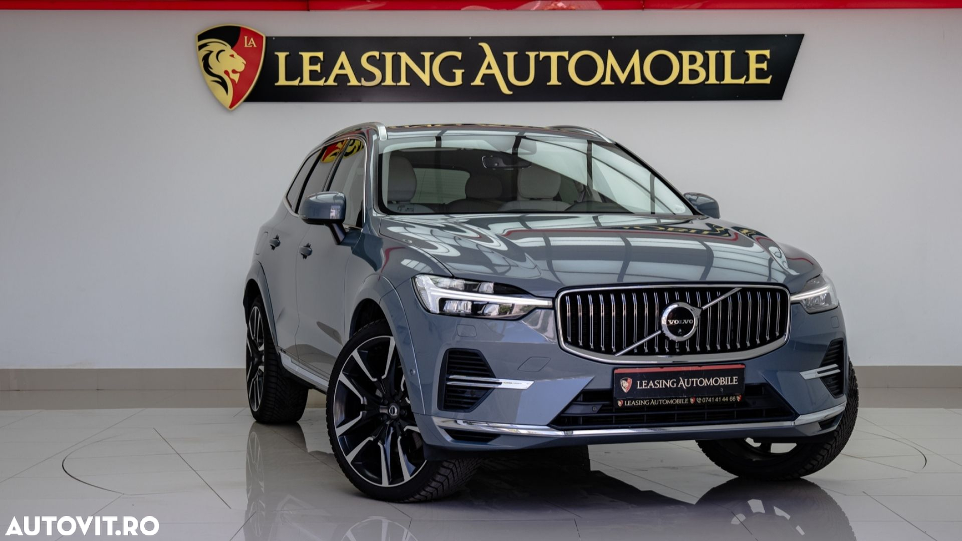 Volvo XC 60 Recharge T8 Twin Engine eAWD Inscription - 4