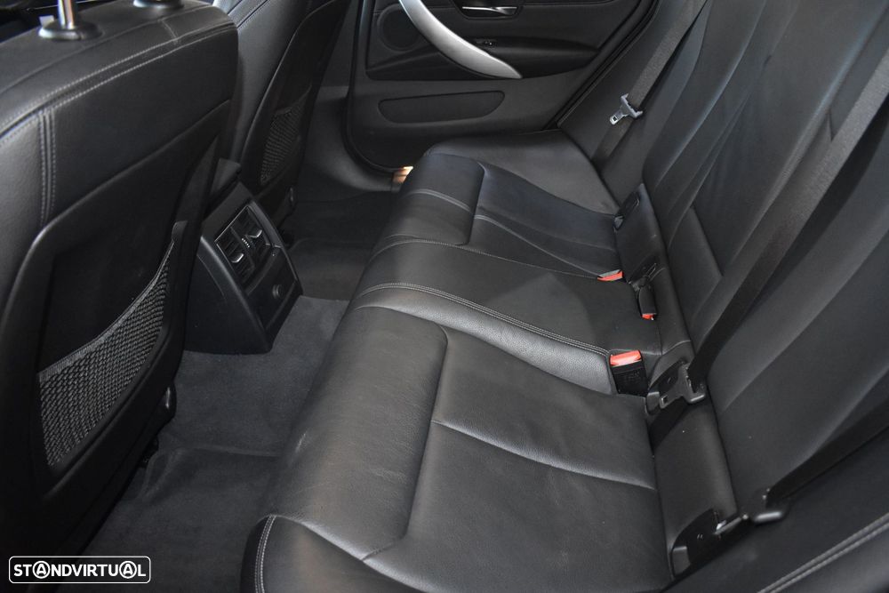 BMW 420 Gran Coupé d Line Luxury Auto - 54