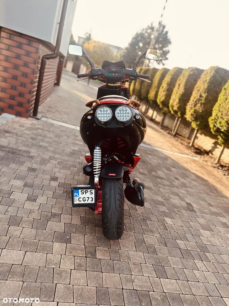 Aprilia SR - 7