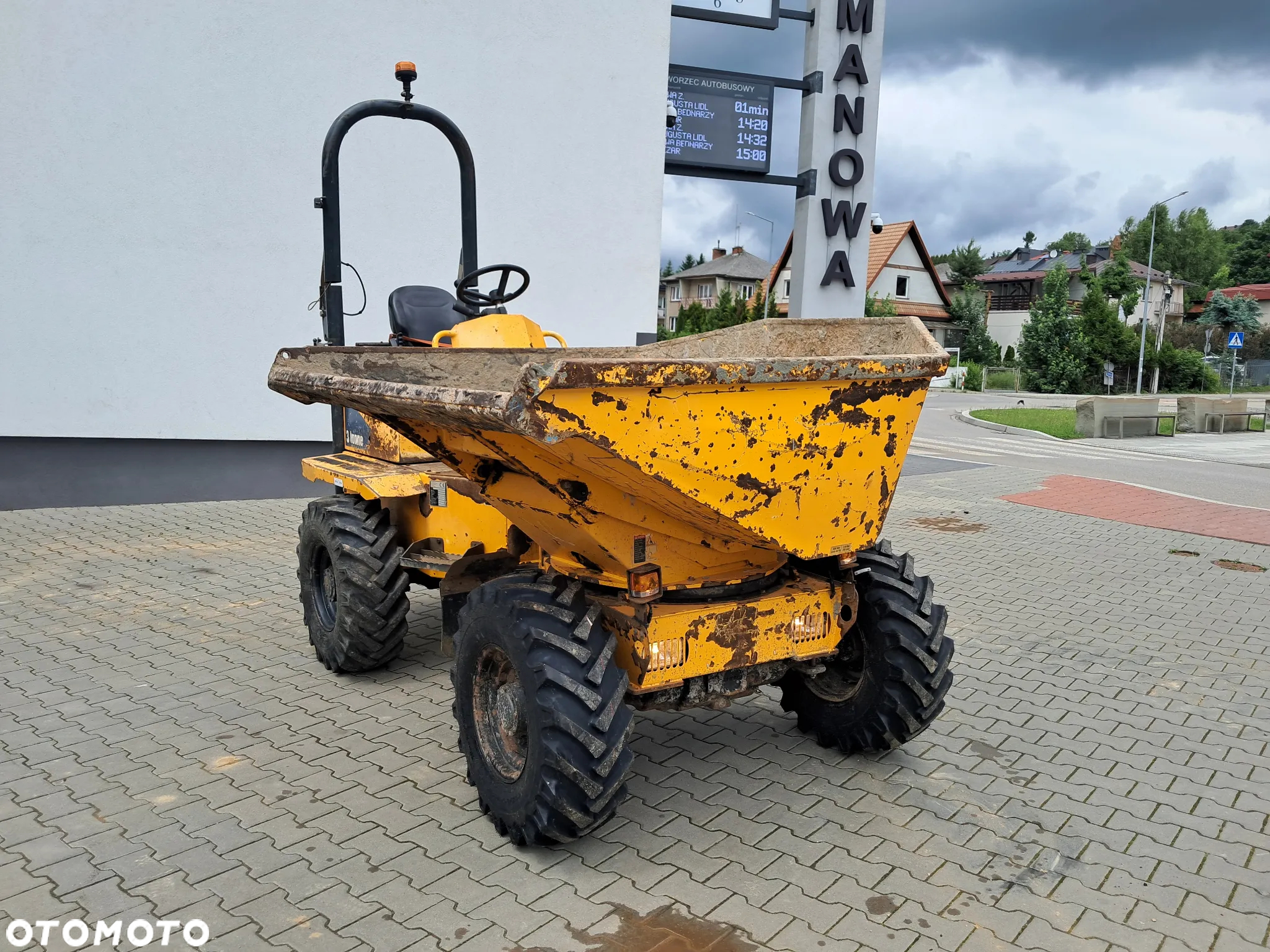 Thwaites Wozidło budowlane obrotowe (kiper + obrót) wywrotka ładowność 3 t tony nowe opony przód * 33KM * światła * prod. 2016* sprawne * 1345 MTH * silnik Yanmar - 12