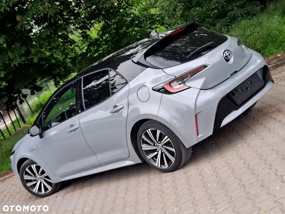 Toyota Corolla - 35