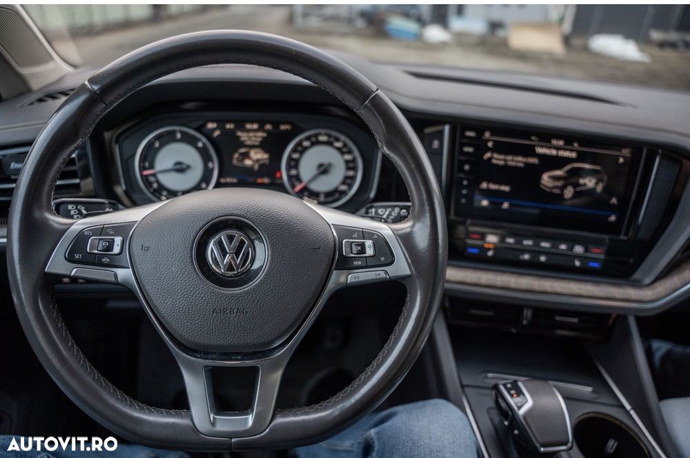 Volkswagen Touareg V6 TDI Style - 14