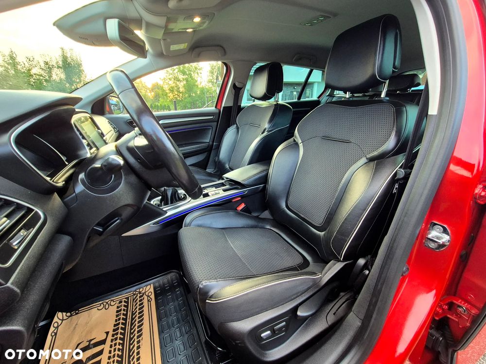 Renault Megane - 24