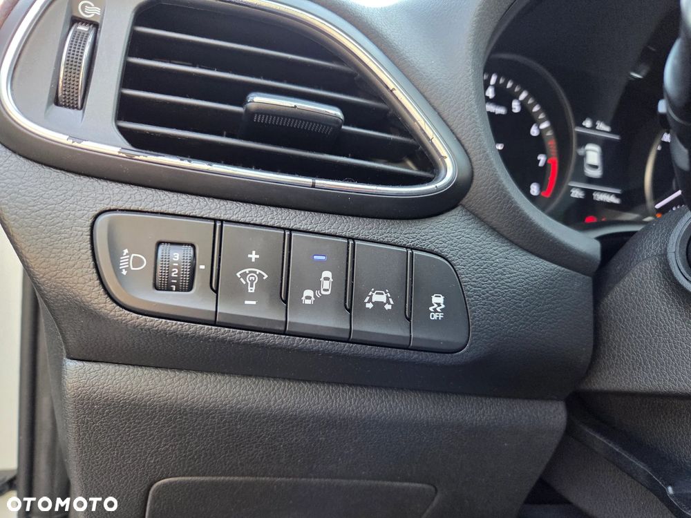 Hyundai i30 1.0 T-GDI EDITION 30 - 12